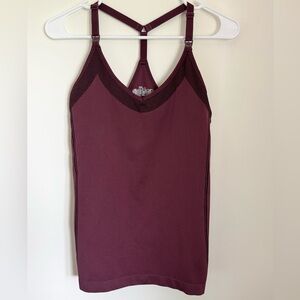 Gilligan & O’Malley Women’s Athletic Razor Back Top, Size M